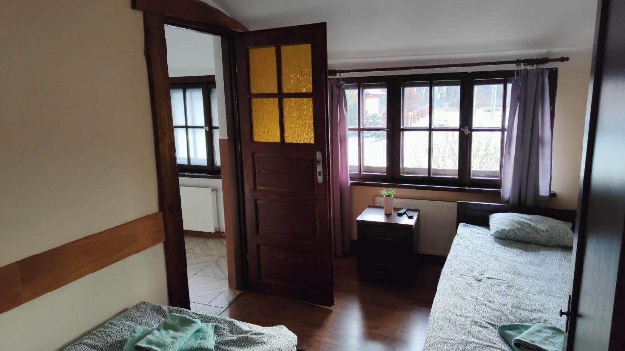 Hotel Oberza Kniejowka Zalom  Exterior foto